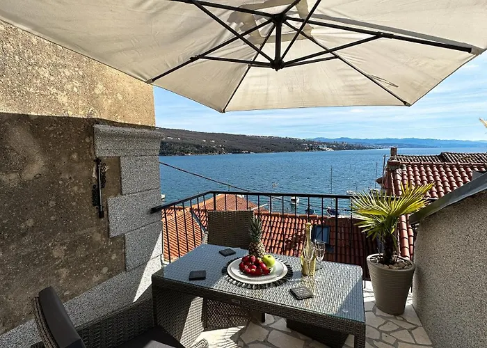Lägenhet Volos, Roof Terrace, Sea View, Private Parking Opatija