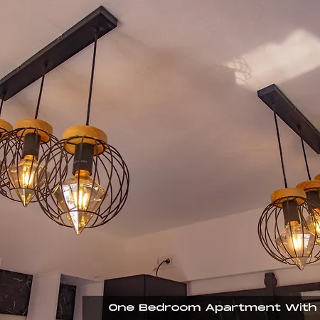 アパート Volos, Roof Terrace, Sea View, Private Parking オパティヤ