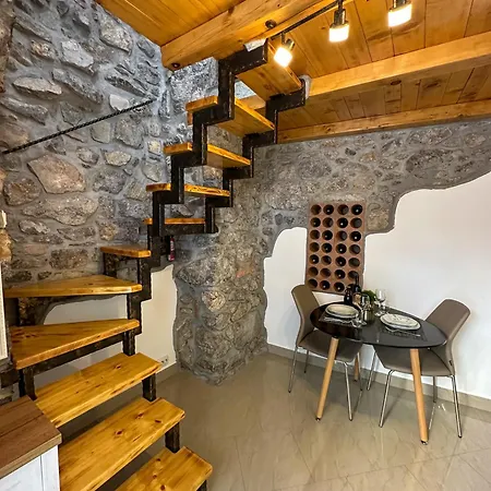 アパート Volos, Roof Terrace, Sea View, Private Parking オパティヤ