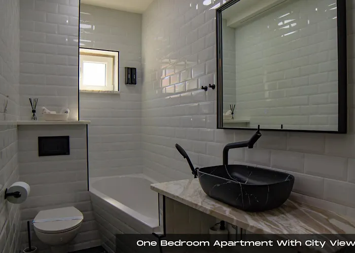 Appartement Volos, Roof Terrace, Sea View, Private Parking *