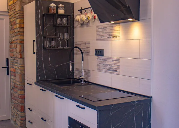 Volos, Roof Terrace, Sea View, Private Parking Appartement *