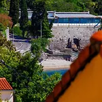 Villa Volos,Free Private Parking 公寓 奥帕提亚