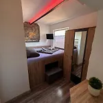 Villa Volos,Free Private Parking 公寓 奥帕提亚