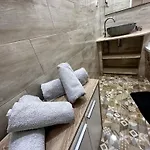 Villa Volos,Free Private Parking 公寓 *