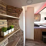 Villa Volos,Free Private Parking 公寓 奥帕提亚