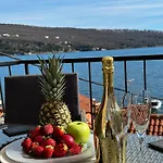 Villa Volos,Free Private Parking 公寓 *